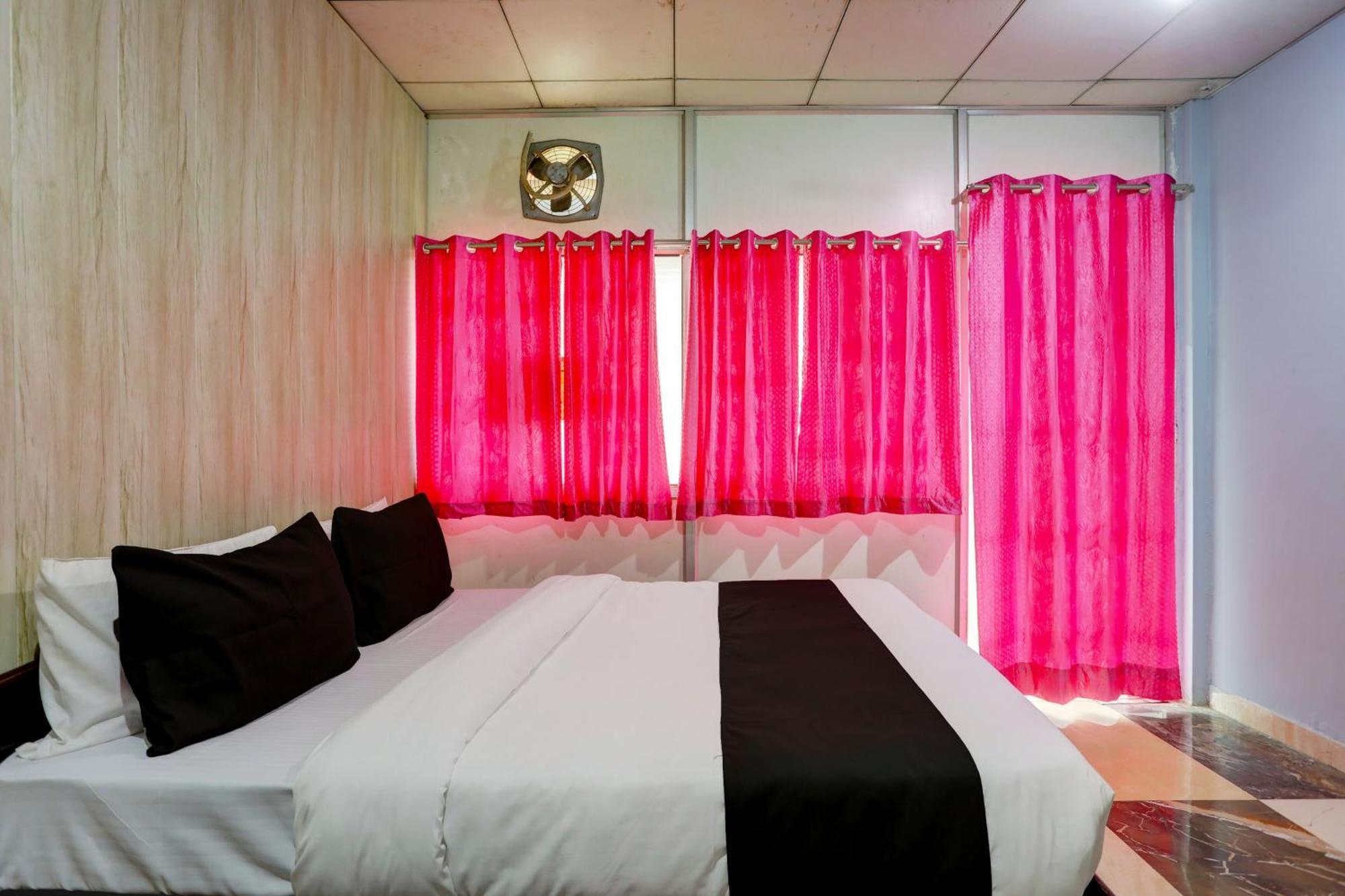 Collection O Harsh Hotel & Restaurant Bhiwadi Eksteriør bilde